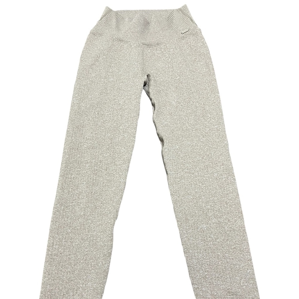 Lilia’s Active Women’s Leggings